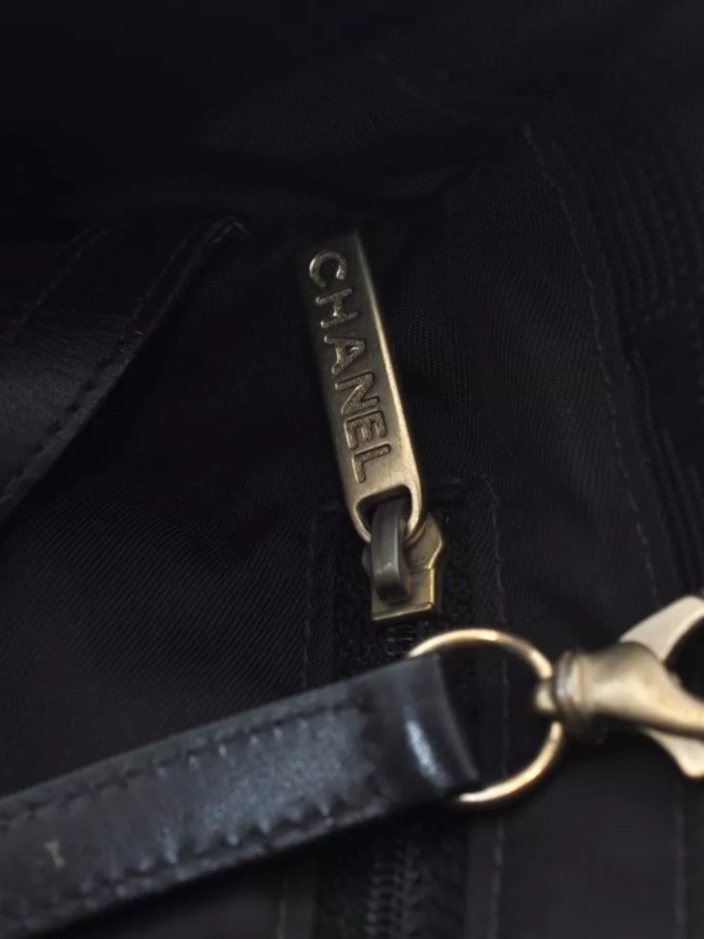 CHANEL Travel Line Logo Tote - Picture 7 of 14